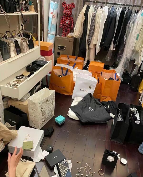 南平回收顶奢鞋服